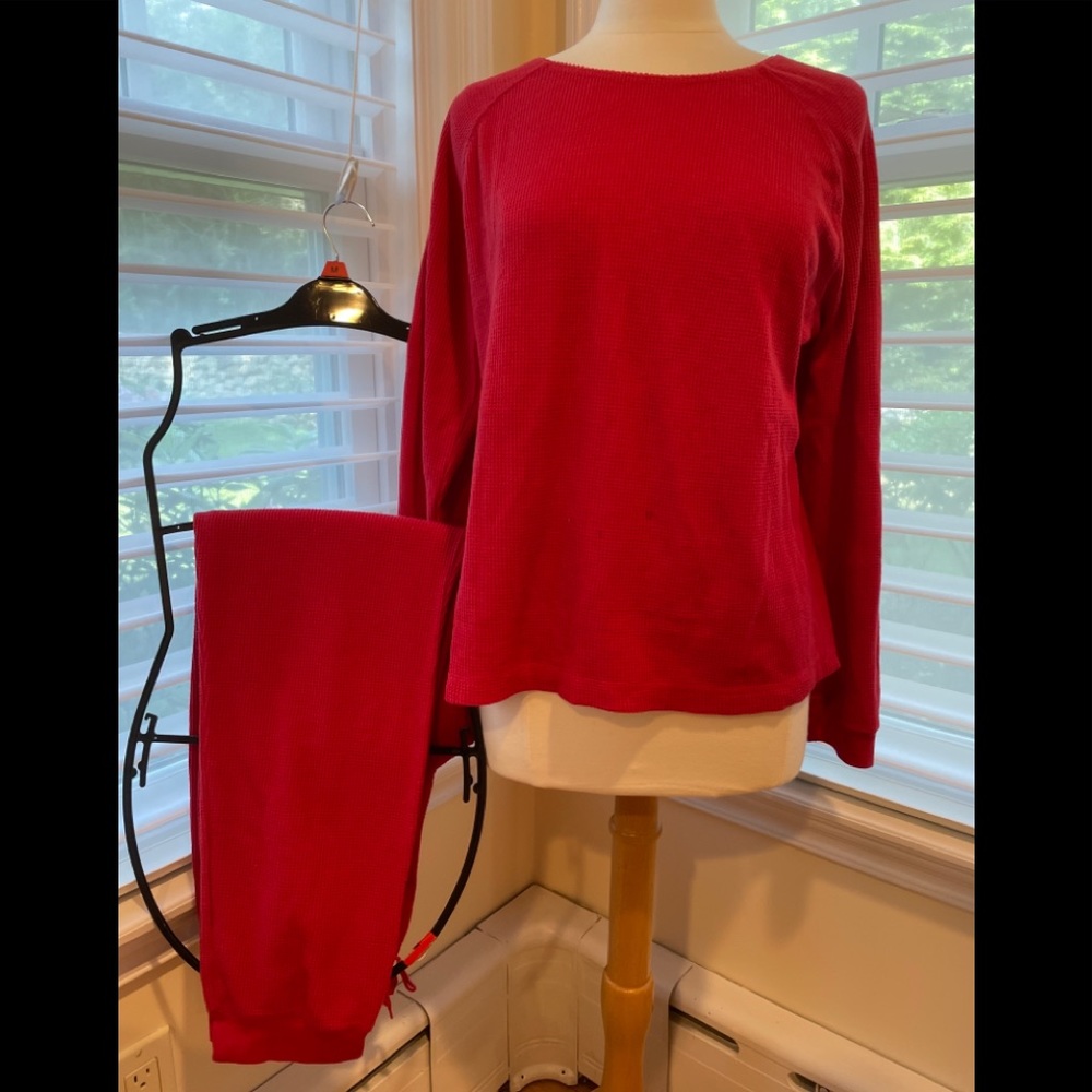 VICTORIAS SECRET PAJAMA SET RED COTTON Thermal womens large pullover jogger